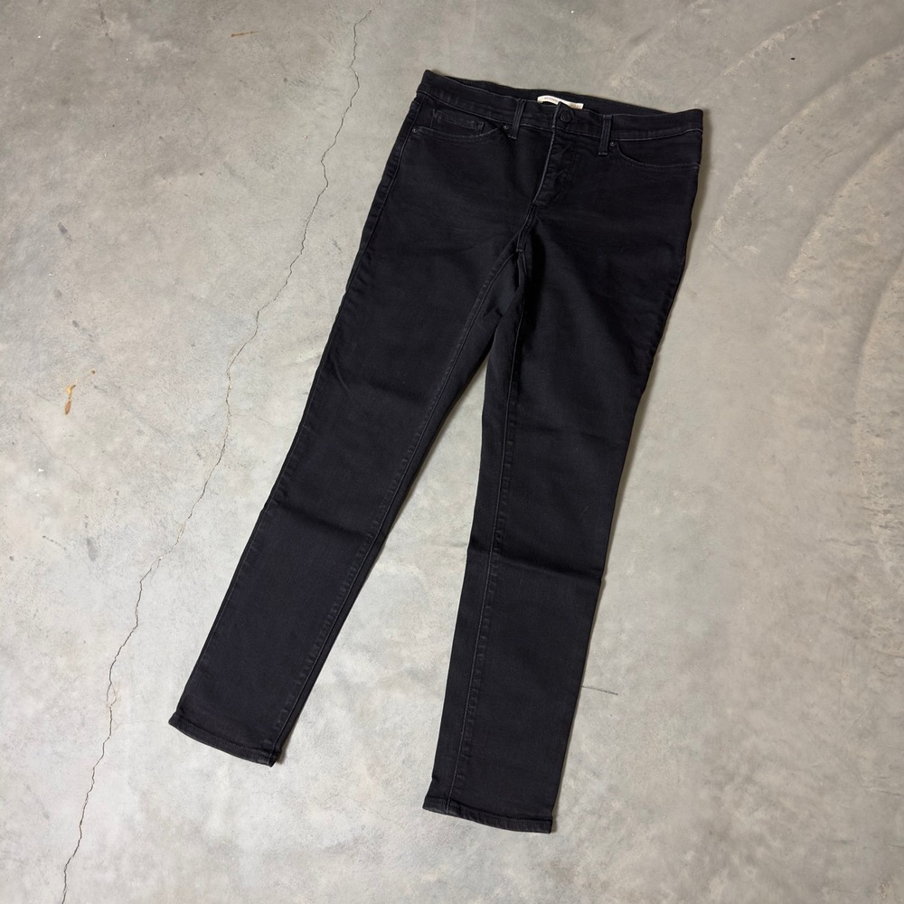 Levi's 311 Shaping Skinny Jeans Womens 30 Black Mid Rise Stretch Denim 2310